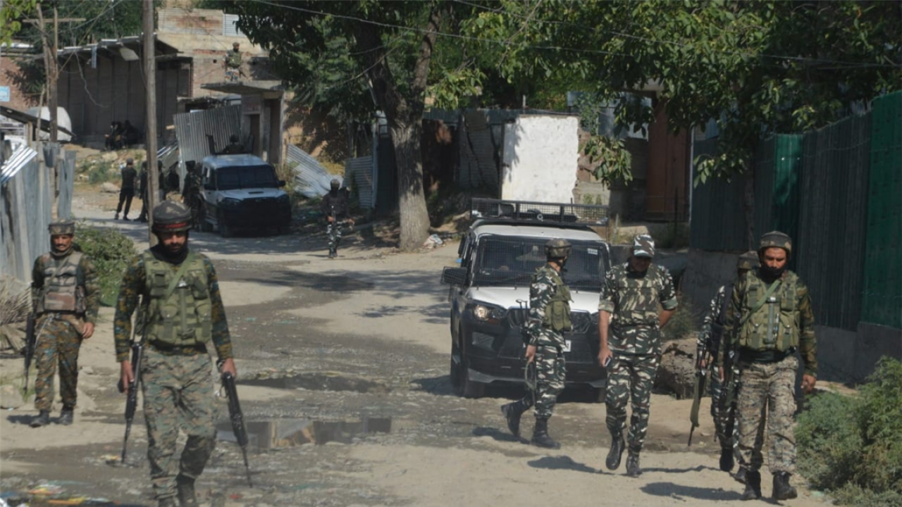 LeT commander among two terrorists killed in Handwara encounter, fourth big  success of the day for security forces