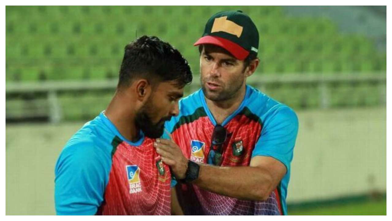 Neil McKenzie Bangladesh