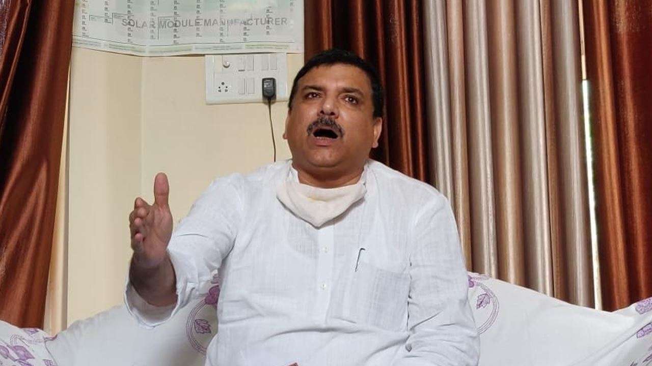 Sanjay Singh says Chetan Chauhan died due to UP govt's negligence, files police complaint against Yogi Adityanath