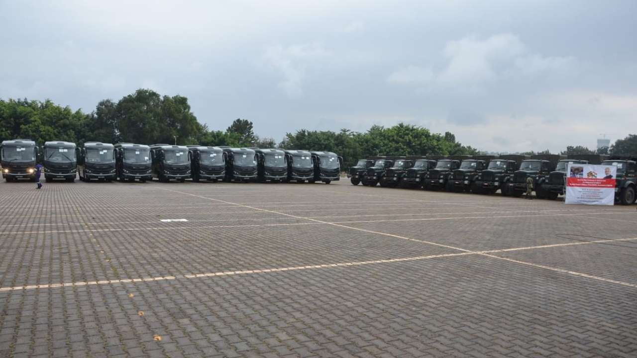Uganda India vehicles