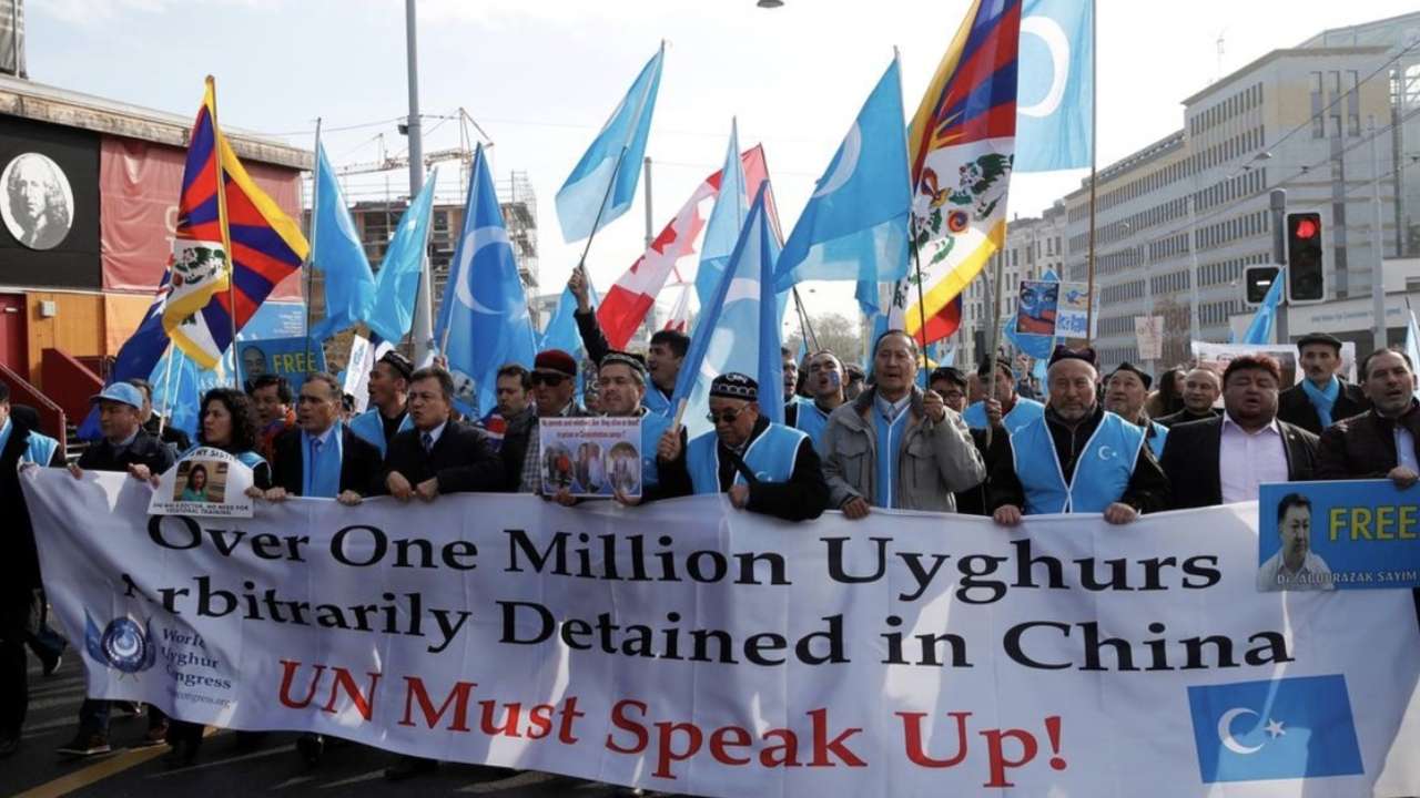 China, Uyghur, Xinjiang, Chinese Communist Party (CCP), minority