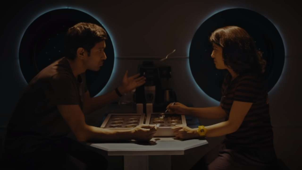 Vikrant Massey, Shweta Tripathi in 'Cargo' trailer
