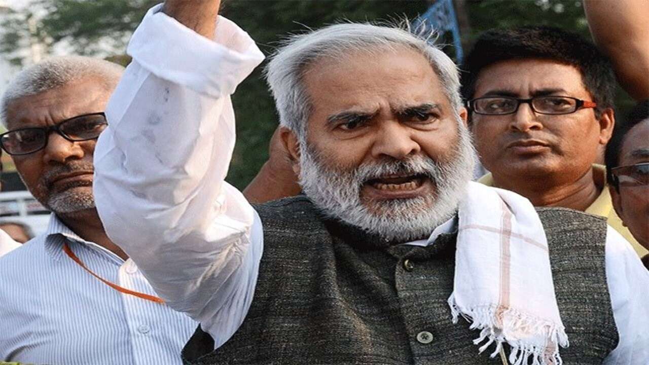 RJD on backfoot, Raghuvansh Prasad Singh writes resignation letter to Lalu Prasad from AIIMS hospital bed
