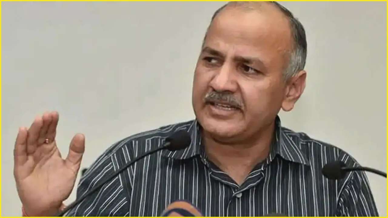 COVID-19: Delhi Deputy Chief Minister Manish Sisodia shifted to LNJP  hospital after complaining of fever
