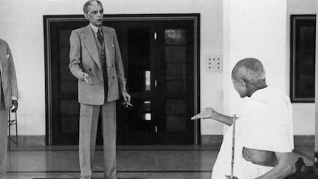 Mahatma Gandhi with Muhammad Ali Jinnah