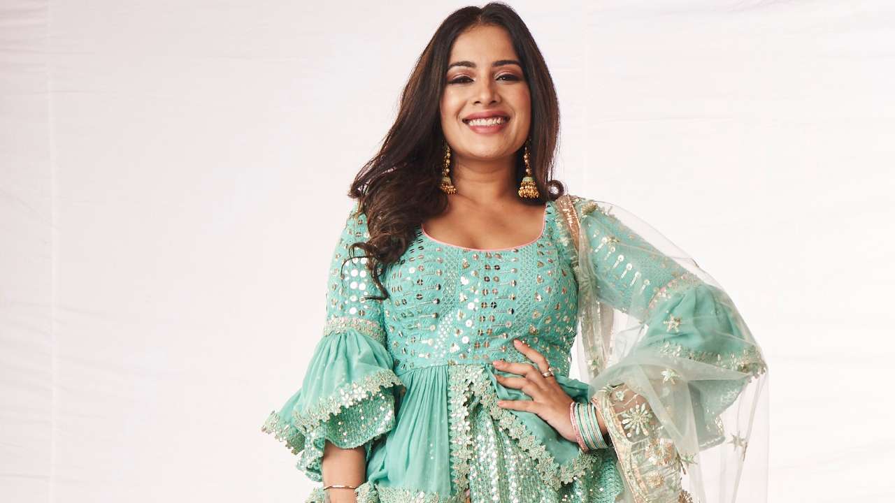 Sara Gurpal - Respinsă