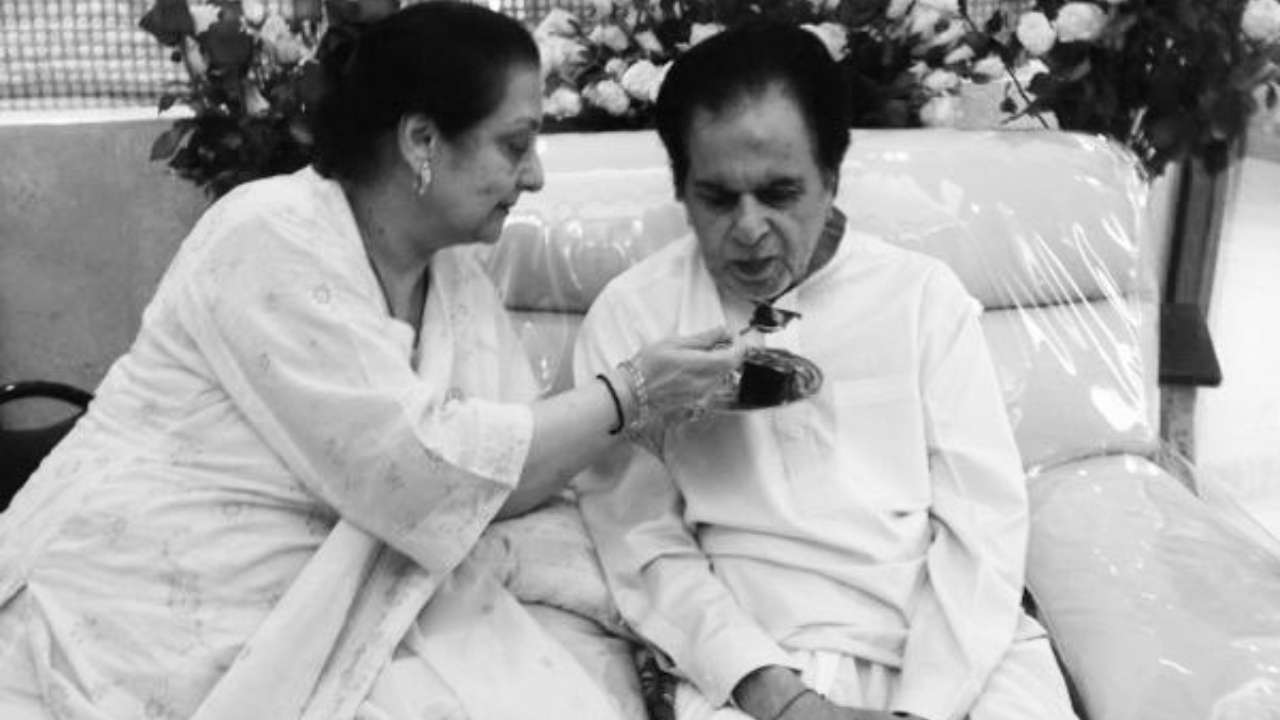 dilip-kumar-saira-banu-s-54th-wedding-anniversary-5-quotes-of-couple