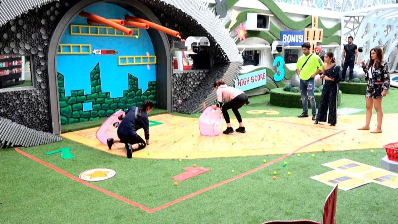 Sidharth îl sprijină pe Nikki, se aruncă la ochi