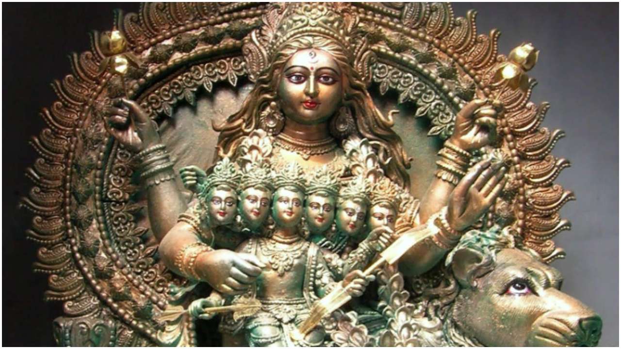 Navratri 2020 5th Day Know All About Skandamata Devi Mantras Stotras Puja Vidhi 7054