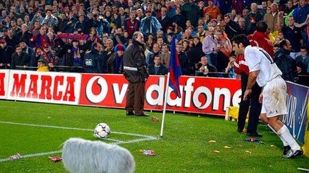 Figo’s visit to Camp Nou in Madrid color