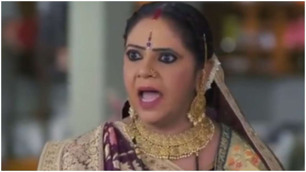 Trending: Rupal Patel aka Kokilaben to recreate famous 'Rasode Mein Kaun Tha' scene in 'Saath Nibhaana Saathiya 2'