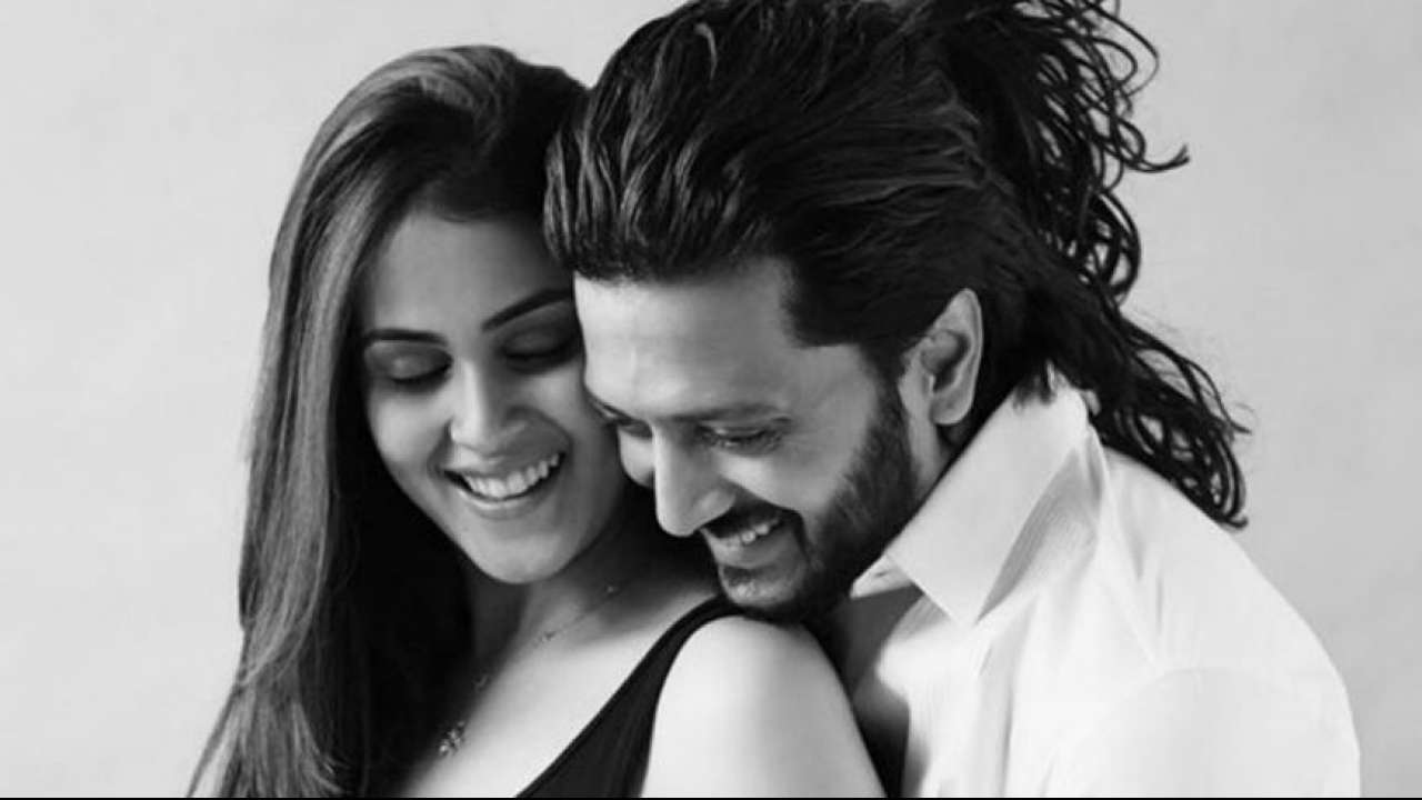 Riteish Deshmukh recalls breaking up with Genelia over text; her reaction  made him never want to prank her again