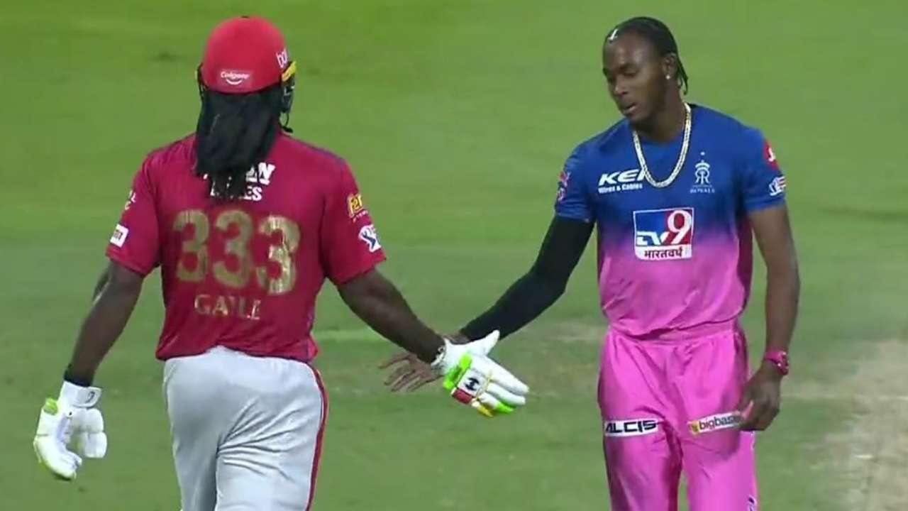 WATCH 'Universe Boss' Chris Gayle getting pissed after Jofra Archer bowls  him out at 99