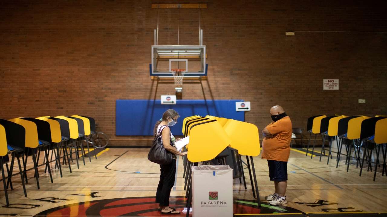 US Election Day begins as polls open in New York, New Jersey, Virginia