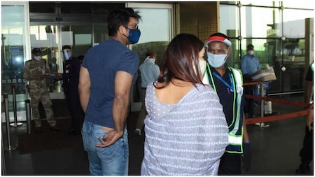 Sidharth Shukla and Shehnaaz Gill airport pics go viral