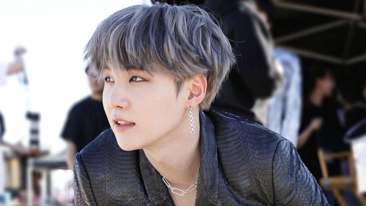 Min Yoongi's Blue Hair Transformation: A Complete Guide - wide 8