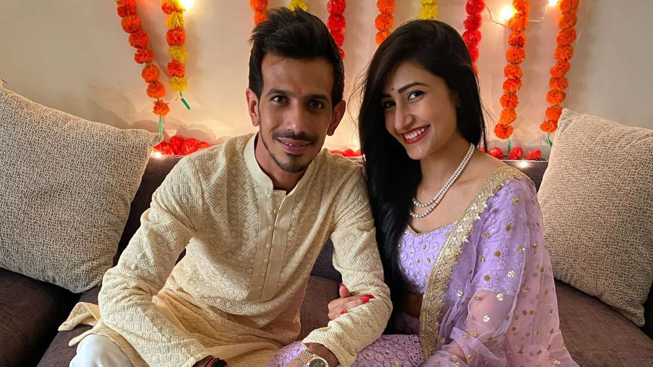 Yuzvendra Chahal, Dhanashree Verma recreate 'rasode mein kaun tha' rap