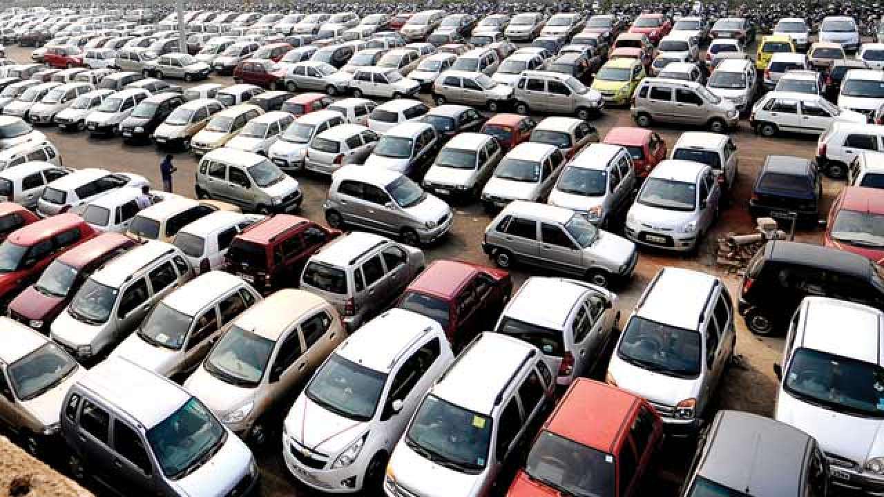 Maruti Suzuki sold 2 lakh cars online; here's what customers now do