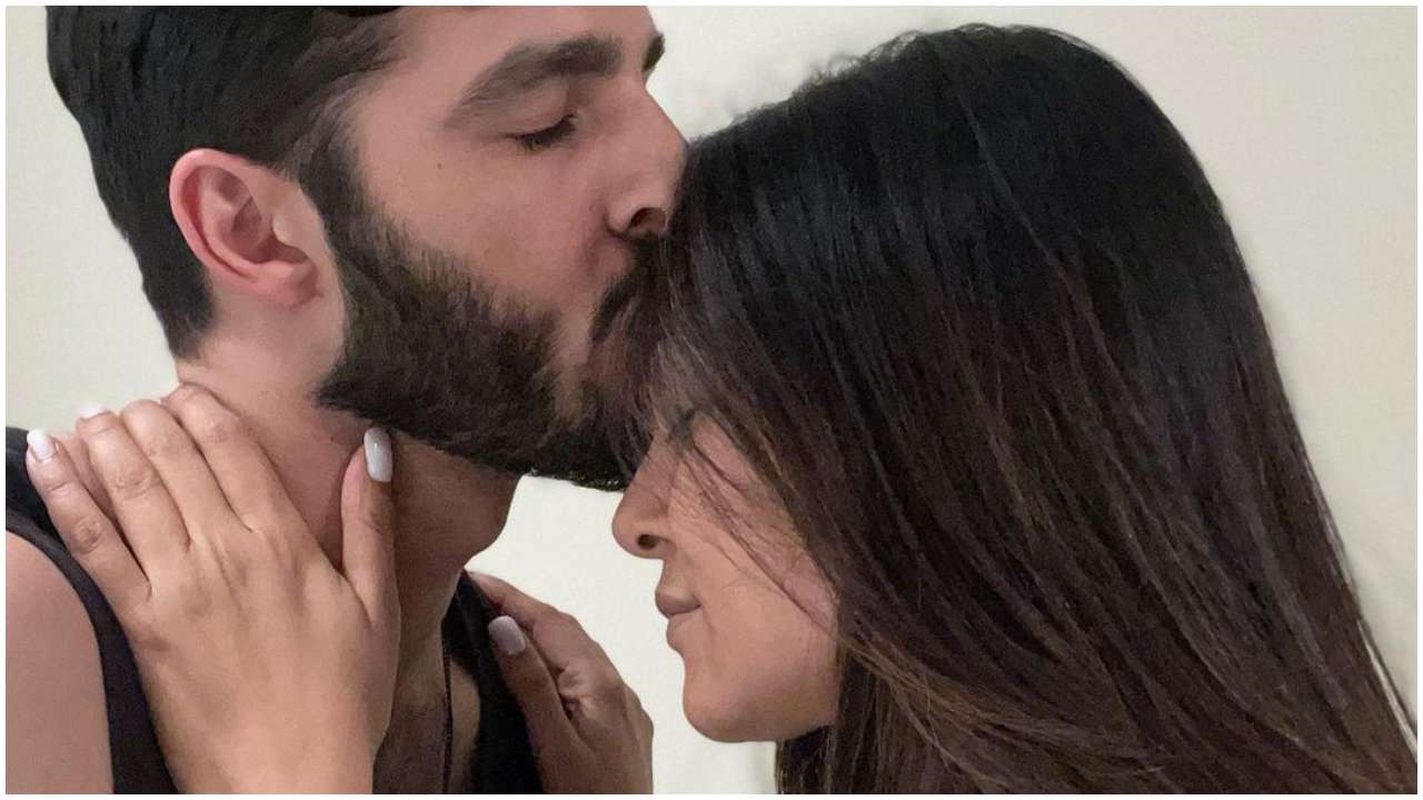 Sushmita Sen's boyfriend Rohman Shawl wishes his 'babush' with sweet birthday post