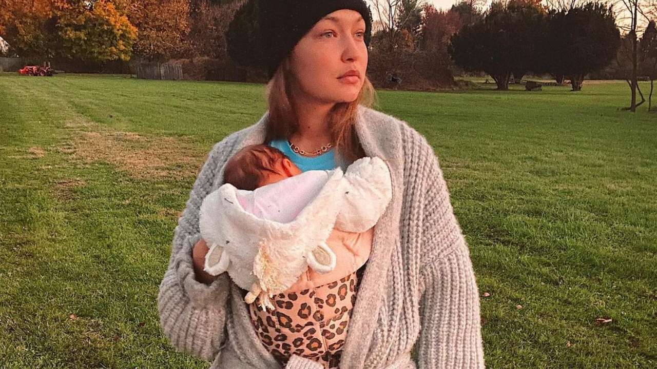 Gigi Hadids Daughter Gets Christmas Decorations Early Supermodel Shares Cute Post 