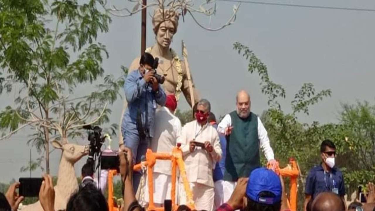 DNA EXPLAINED: How crucial are tribals of Bengal? Why is TMC, BJP wooing them so desperately