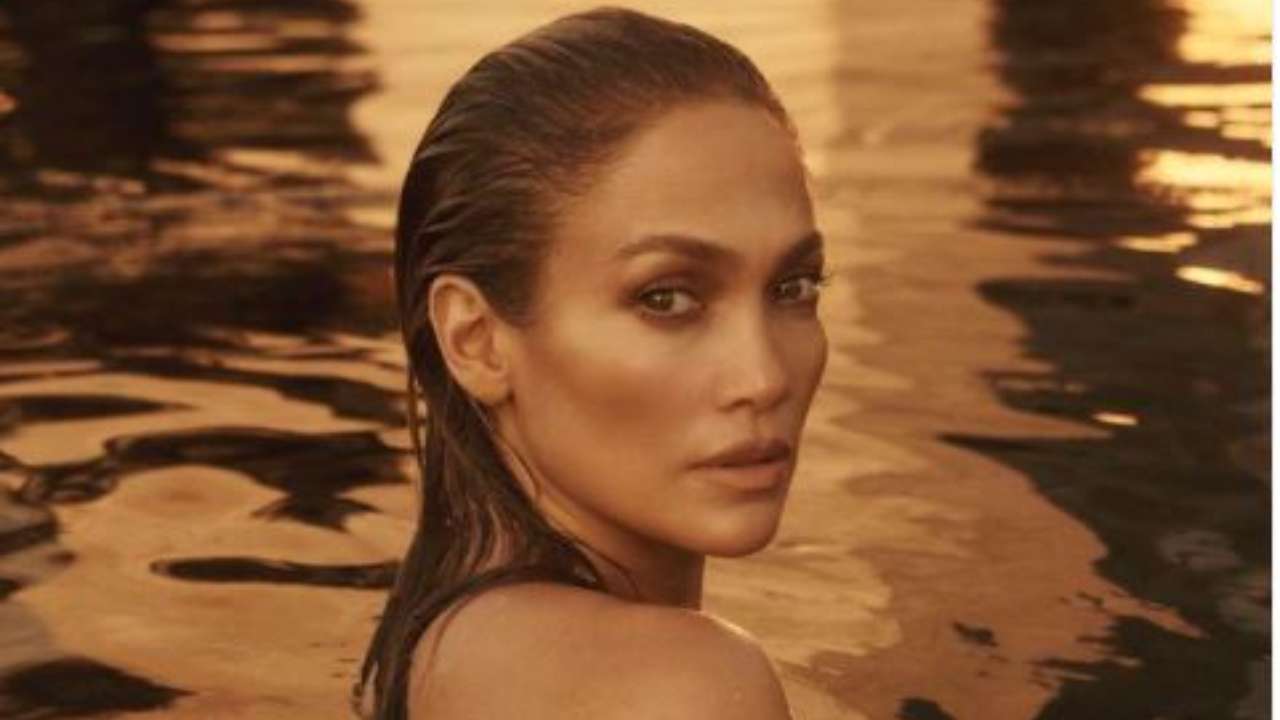 Jennifer Lopez Sets Temperatures Soaring As She Goes Nude For Cover Of Upcoming Single In The 