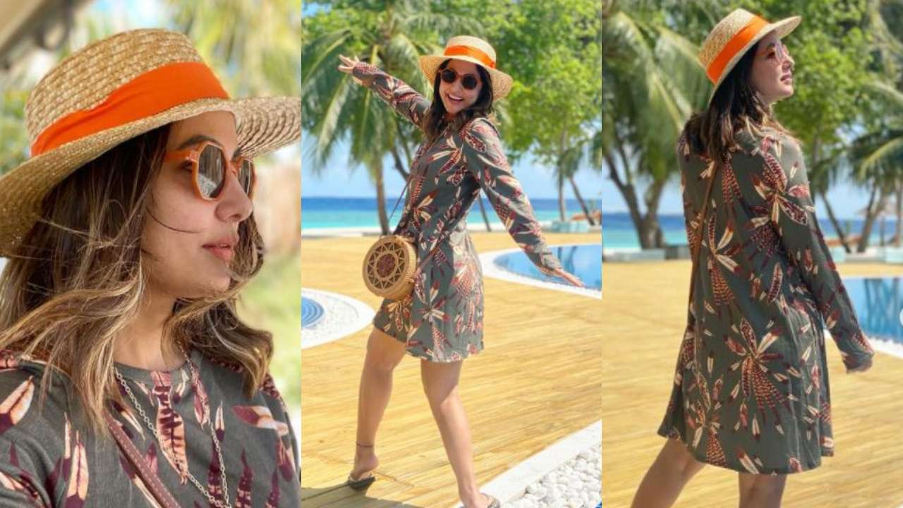 Hina Khan enjoying sun, sand and beach