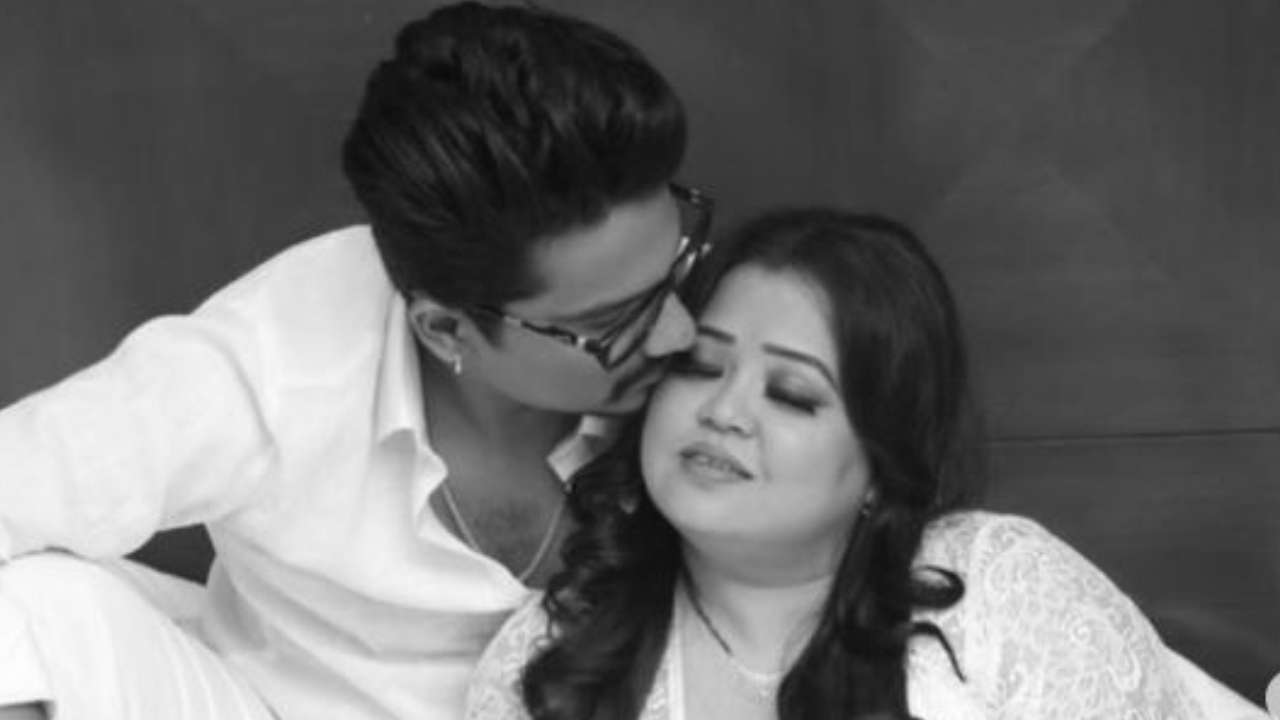 In Pics Bharti Singh Haarsh Limbachiyaa Celebrate Third Wedding Anniversary Pen Heartfelt Notes