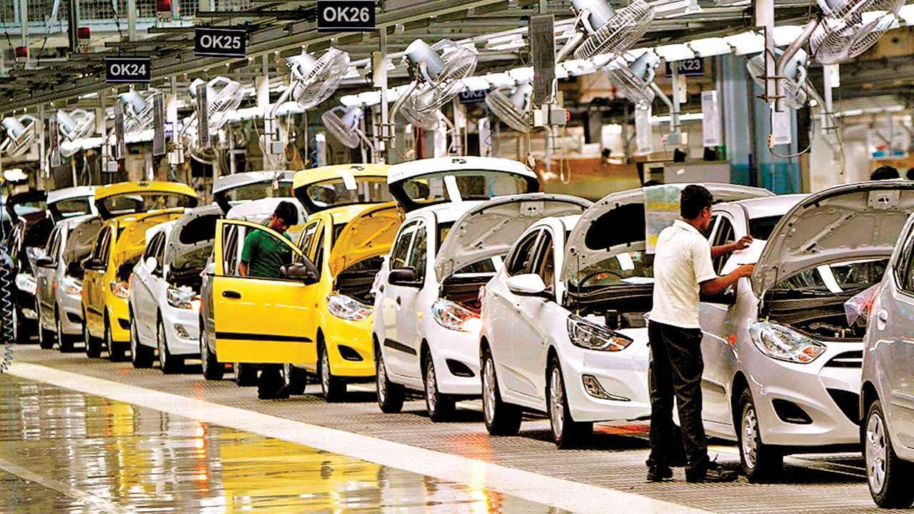 India's passenger vehicle sales rise 12.73 per cent in November SIAM