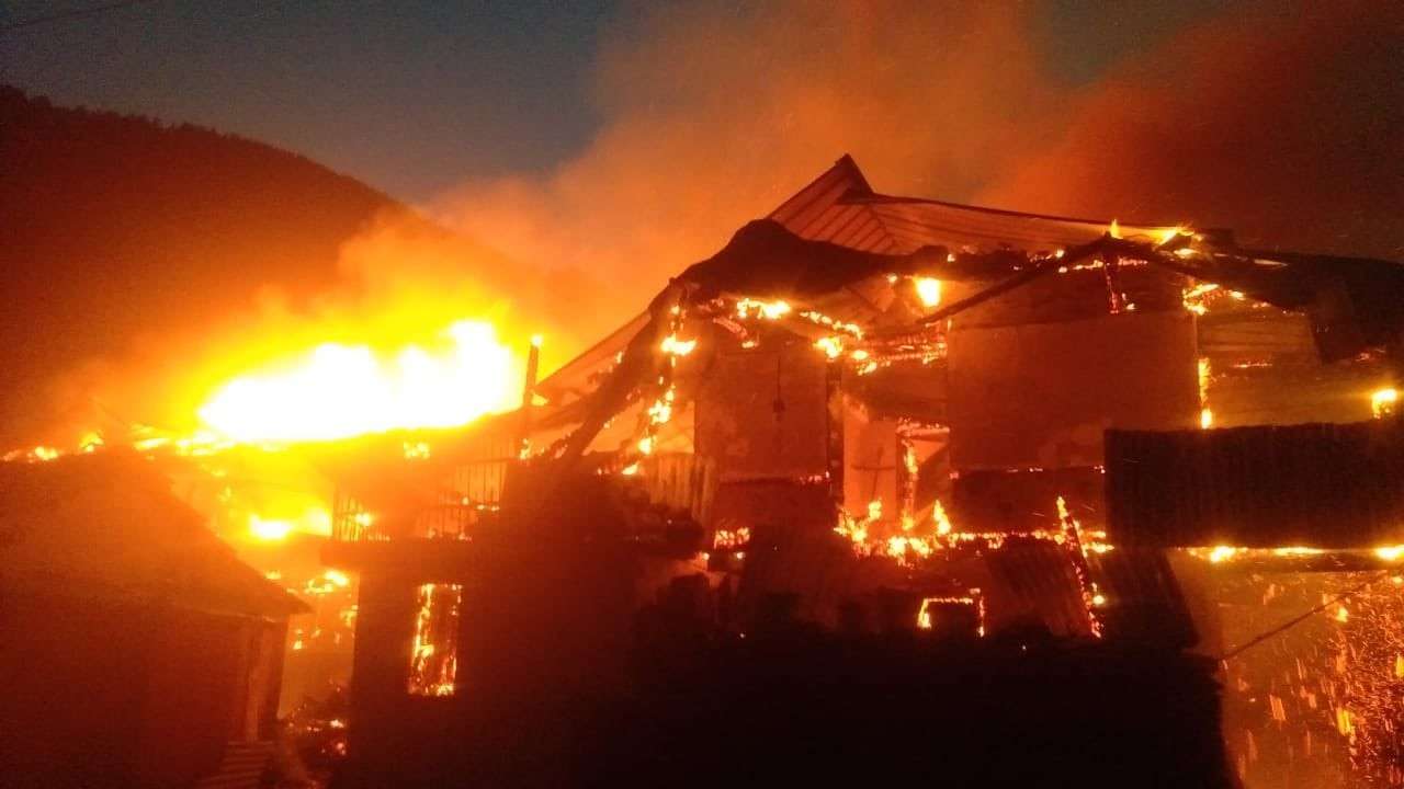 Fire in Baghi village of Himachal Pradesh