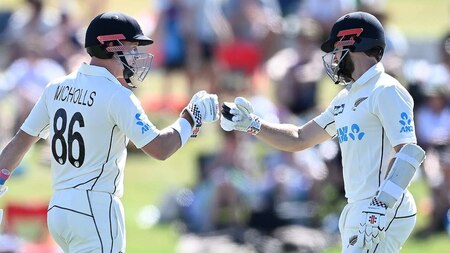 Another partnership for New Zealand, this time Williamson-Nicholls