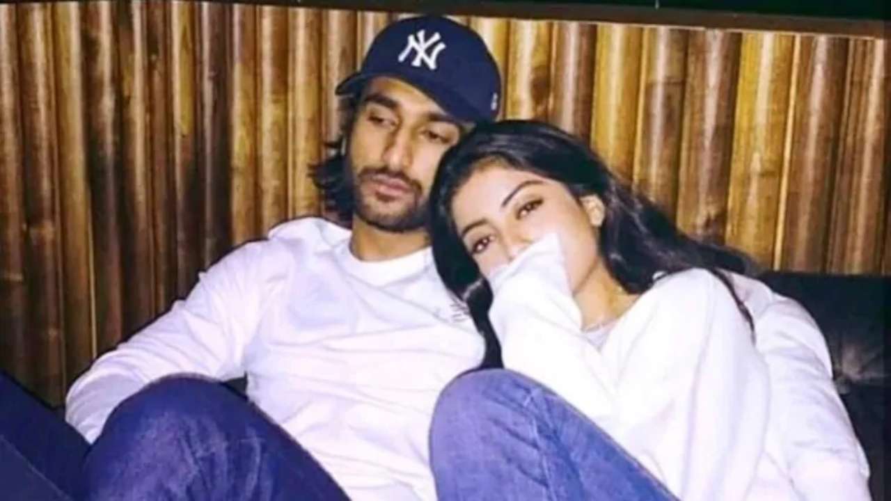 Navya Naveli Nanda's rumoured beau Meezaan Jaaferi asks her 'can you show your face?' on latest post; here's why - Vimarsana News