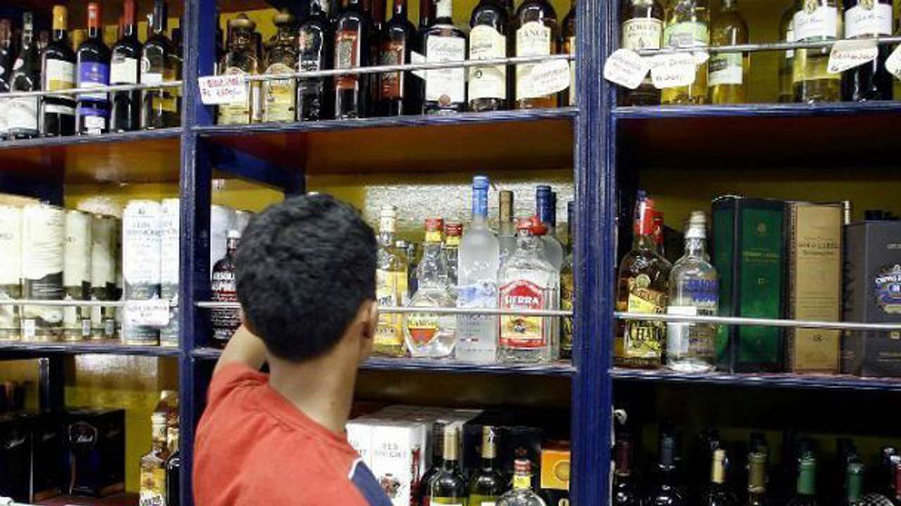 New Year S Eve 2020 Liquor Shops To Remain Open Till 12 Am In This State On December 31