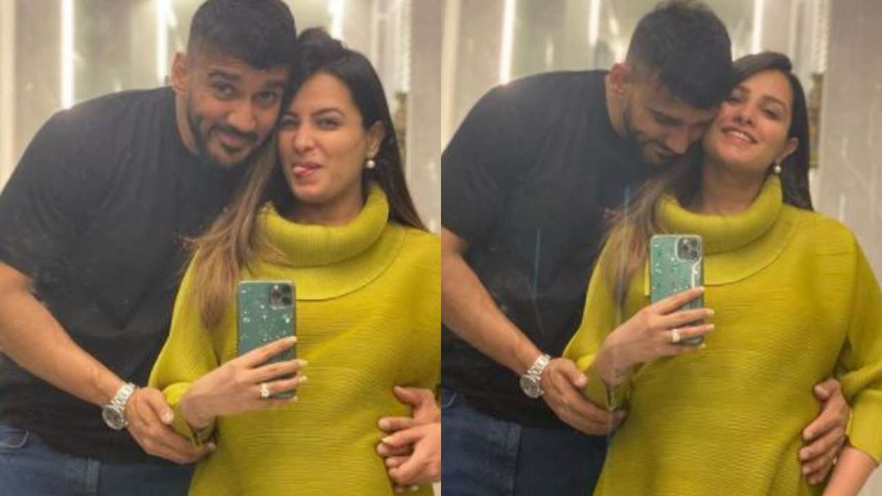 Anita Hassanandani-Rohit Reddy ring in New Year