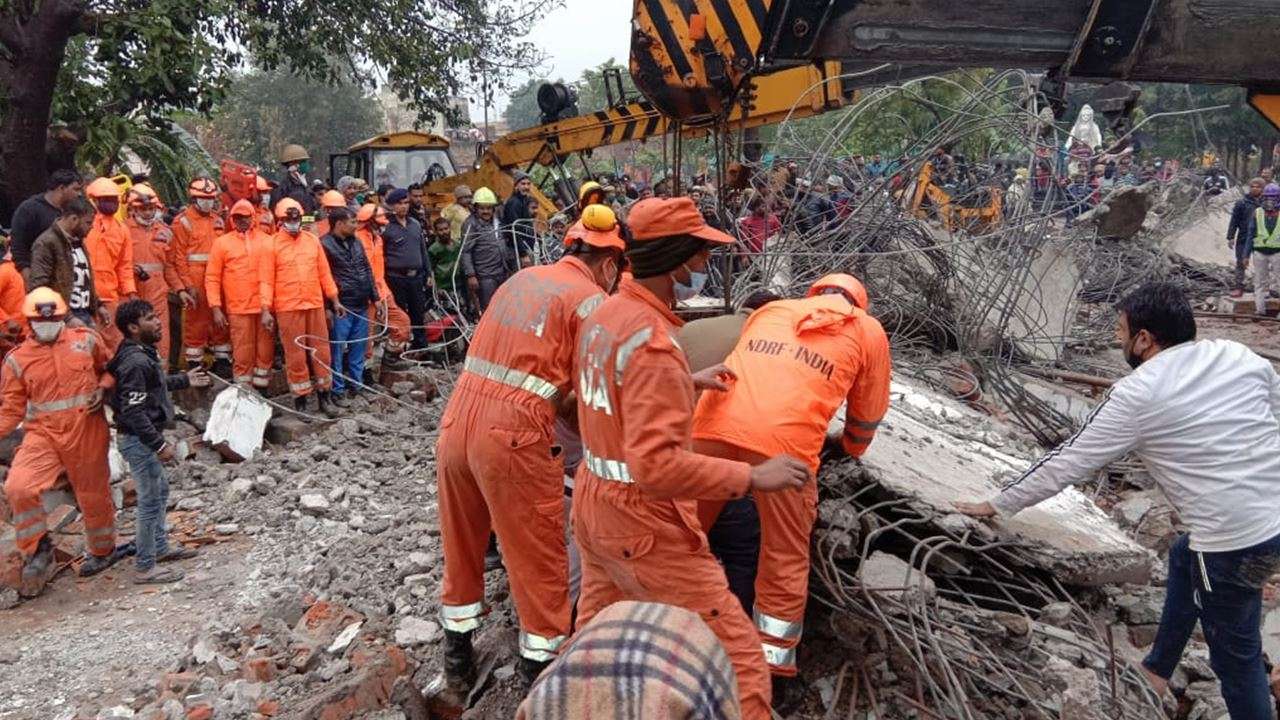 Muradnagar roof collapse