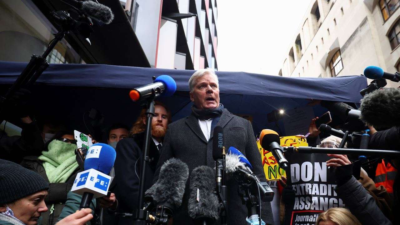 Julian Assange