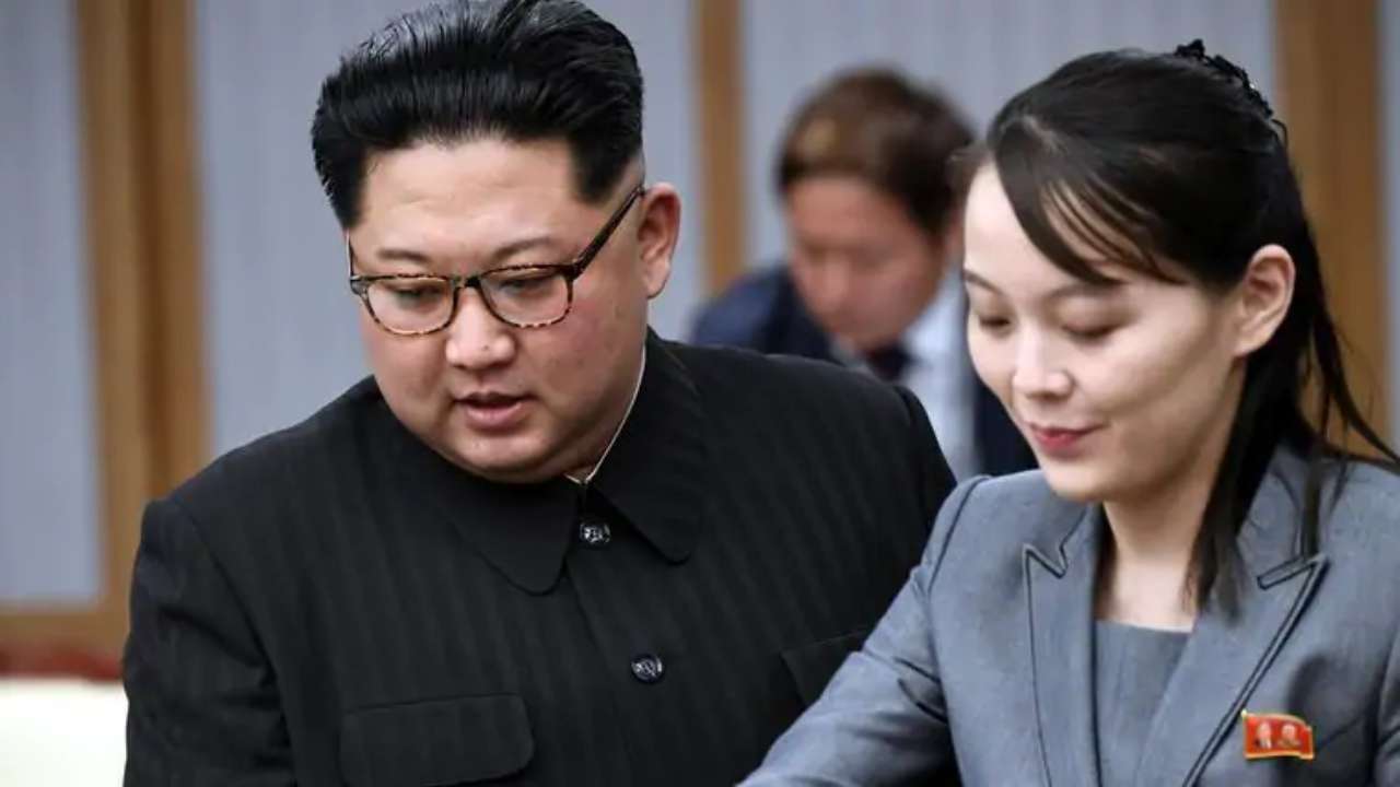 Kim Jong-un with sister