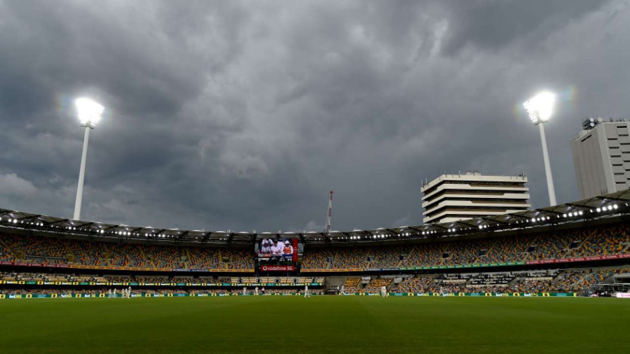 Rain at The Gabba