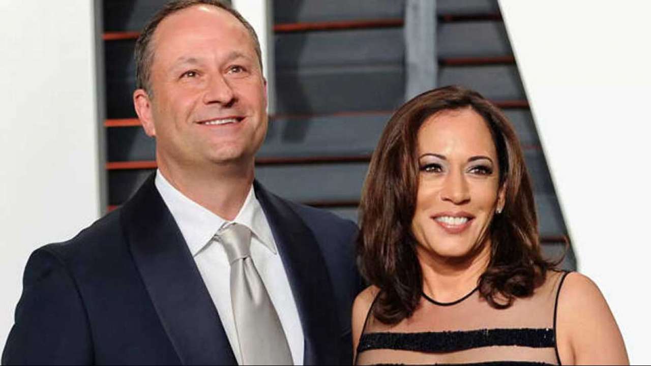 In Pics Who Is Vice President Kamala Harris Husband Heres Their Story 7552