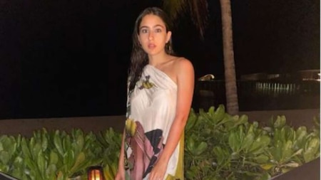 Sara Ali Khan poses in a risque resortwear