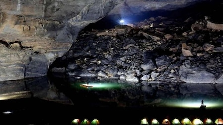 British researchers found Han Son Doong cave