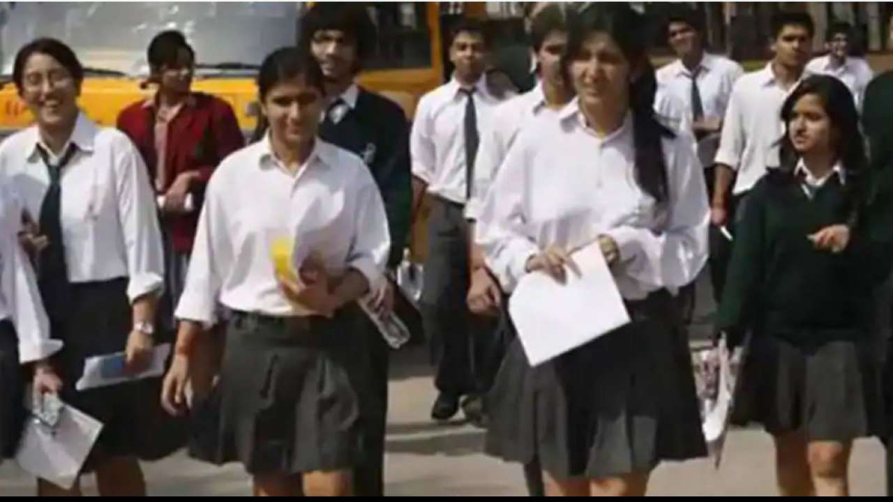 Cbse Class 10 12 Board Exams 2021 Datesheet Release Date Latest Updates Students Must Know