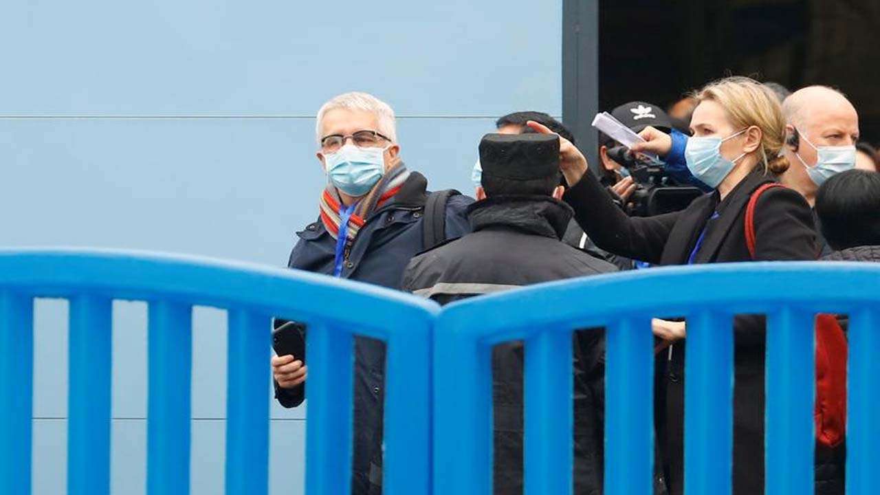 WHO team visits provincial centre for disease control