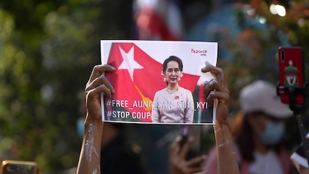 Why did San Suu Kyi win the Nobel Peace Prize?