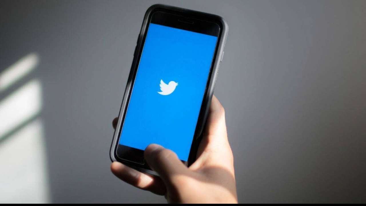 Government notice to Twitter