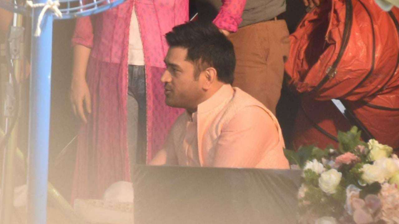 MS Dhoni at the location of ad shoot