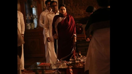 Kangana Ranaut's intense look from 'Thalaivi'