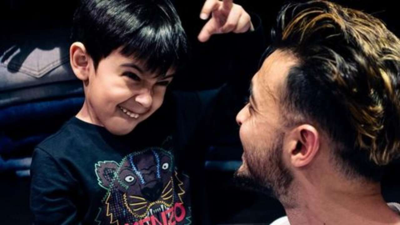 Aayush Sharma shares goofy photos with daughter Ayat and son Ahil Sharma