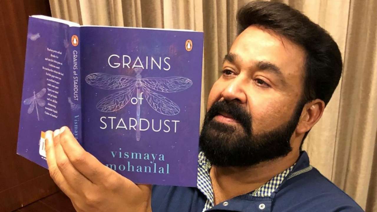 Mohanlal reads daughter Vismaya Mohanlal's book