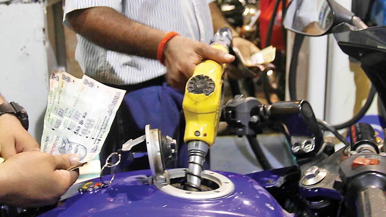 Petrol pump